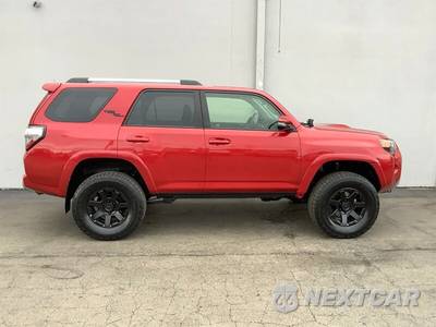 2018 Toyota 4Runner TRD Off-Road Premium - zdjęcie 9 z 50 - miniatura
