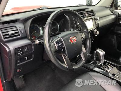 2018 Toyota 4Runner TRD Off-Road Premium - zdjęcie 13 z 50 - miniatura