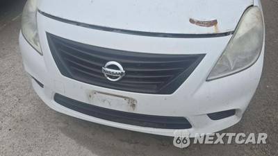 2013 Nissan Versa 1.6 S - zdjęcie 21 z 37 - miniatura