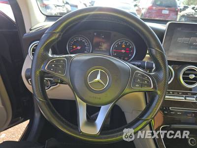 2016 Mercedes-Benz GLC 300 - zdjęcie 10 z 41 - miniatura