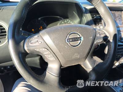 2018 Nissan Pathfinder SL - zdjęcie 10 z 41 - miniatura