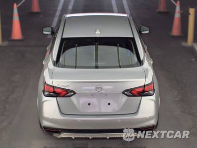 2025 Nissan Versa SV - zdjęcie 5 z 7 - miniatura