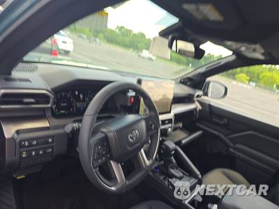 2026 Toyota 4Runner i-FORCE MAX TRD Off Road Premium - zdjęcie 11 z 17 - miniatura
