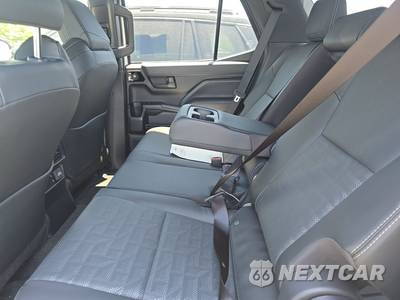 2026 Toyota 4Runner TRD Sport Premium - zdjęcie 13 z 19 - miniatura