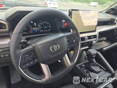 2026 Toyota 4Runner i-FORCE MAX TRD Off Road Premium - zdjęcie 10 z 17 - miniatura