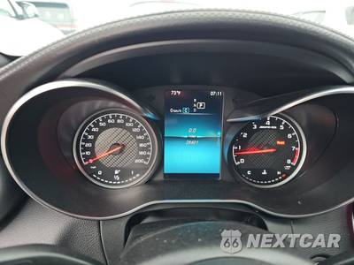 2020 Mercedes-Benz AMG C 63 Sedan - zdjęcie 12 z 31 - miniatura