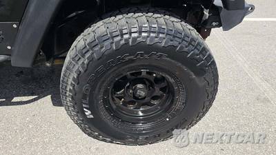 2014 Jeep Wrangler Unlimited Sport - zdjęcie 22 z 38 - miniatura