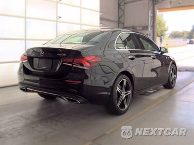 2020 Mercedes-Benz A 220 4MATIC - zdjęcie 4 z 18 - miniatura