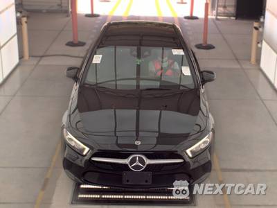 2020 Mercedes-Benz A 220 4MATIC - zdjęcie 2 z 18 - miniatura