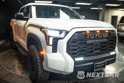 2024 Toyota Tundra SR5 Crew Cab Short Bed - zdjęcie 5 z 29 - miniatura