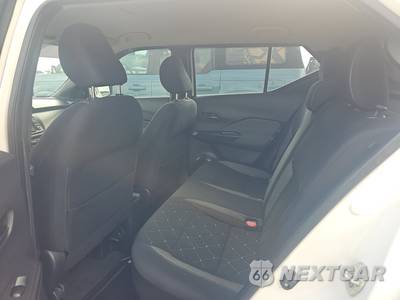 2018 Nissan Kicks SV - zdjęcie 13 z 19 - miniatura