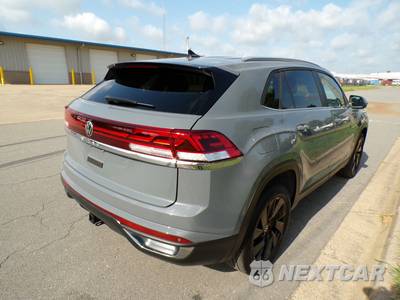 2024 Volkswagen Atlas Cross Sport 2.0T SE w/Technology - zdjęcie 6 z 24 - miniatura