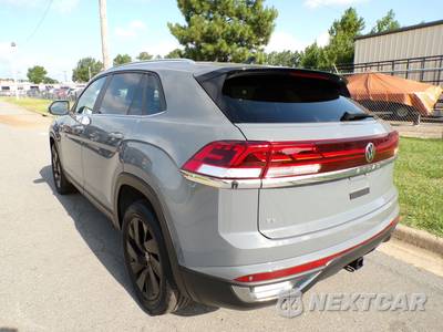 2024 Volkswagen Atlas Cross Sport 2.0T SE w/Technology - zdjęcie 8 z 24 - miniatura