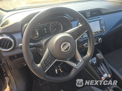 2025 Nissan Versa SV - zdjęcie 10 z 17 - miniatura