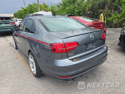 2017 Volkswagen Jetta GLI - zdjęcie 6 z 33 - miniatura