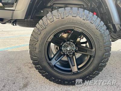 2025 Jeep Gladiator Sport Crew Cab Medium Bed - zdjęcie 23 z 50 - miniatura