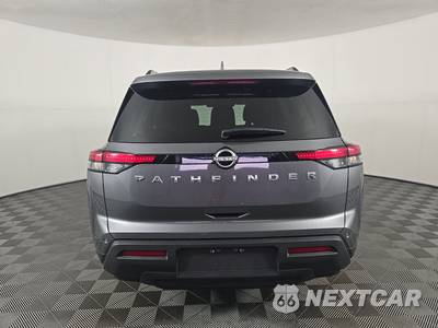 2025 Nissan Pathfinder SV - zdjęcie 5 z 17 - miniatura