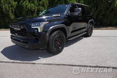 2023 Toyota Sequoia TRD Pro - zdjęcie 6 z 27 - miniatura