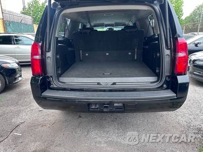 2018 Chevrolet Suburban 1500 LT 1LT - zdjęcie 7 z 38 - miniatura
