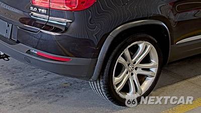 2013 Volkswagen Tiguan SEL - zdjęcie 9 z 31 - miniatura
