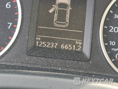 2013 Volkswagen Tiguan SEL - zdjęcie 17 z 31 - miniatura