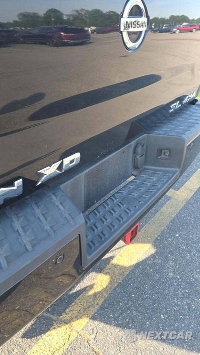 2016 Nissan TITAN XD SL Crew Cab Medium Bed - zdjęcie 31 z 32 - miniatura