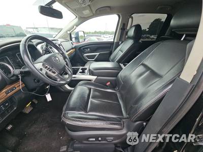 2016 Nissan TITAN XD SL Crew Cab Medium Bed - zdjęcie 7 z 32 - miniatura