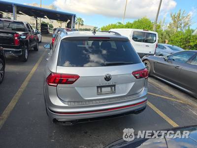 2023 Volkswagen Tiguan SE R-Line Black - zdjęcie 5 z 26 - miniatura