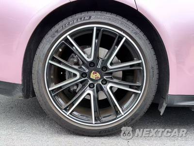 2019 Porsche Panamera 4 - zdjęcie 17 z 18 - miniatura