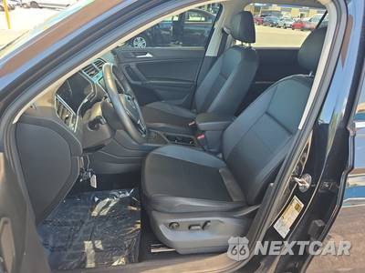 2020 Volkswagen Tiguan SE - zdjęcie 7 z 23 - miniatura
