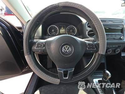 2013 Volkswagen Tiguan S - zdjęcie 10 z 35 - miniatura