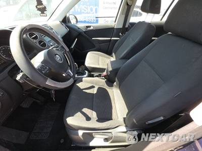2013 Volkswagen Tiguan S - zdjęcie 7 z 35 - miniatura