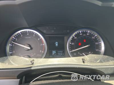 2015 Toyota Highlander LE - zdjęcie 12 z 35 - miniatura