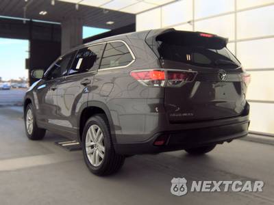 2015 Toyota Highlander LE - zdjęcie 6 z 35 - miniatura