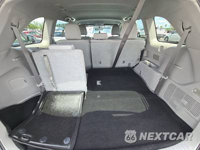 2015 Toyota Highlander LE - zdjęcie 17 z 35 - miniatura