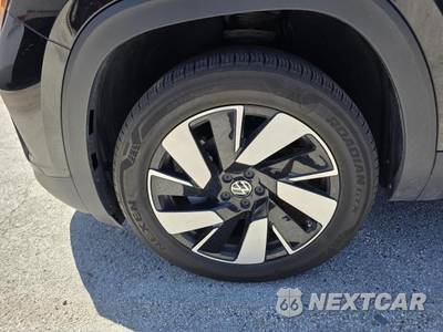 2025 Volkswagen Atlas Cross Sport 2.0T SE w/Technology - zdjęcie 19 z 32 - miniatura