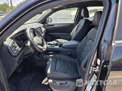 2025 Volkswagen Atlas Cross Sport 2.0T SE w/Technology - zdjęcie 6 z 32 - miniatura