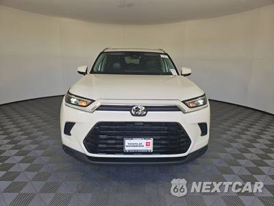 2024 Toyota Grand Highlander Hybrid XLE - zdjęcie 2 z 18 - miniatura