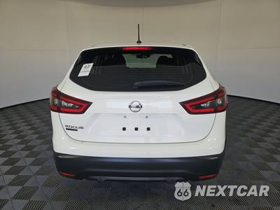 2021 Nissan Rogue Sport S - zdjęcie 5 z 17 - miniatura