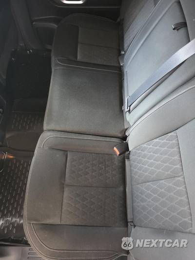 2018 Nissan TITAN SV Crew Cab Short Bed - zdjęcie 10 z 20 - miniatura