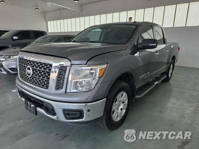 2018 Nissan TITAN SV Crew Cab Short Bed - zdjęcie 1 z 20 - miniatura