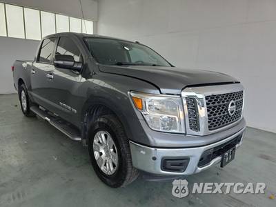 2018 Nissan TITAN SV Crew Cab Short Bed - zdjęcie 3 z 20 - miniatura