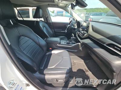 2021 Toyota Highlander XLE - zdjęcie 8 z 25 - miniatura
