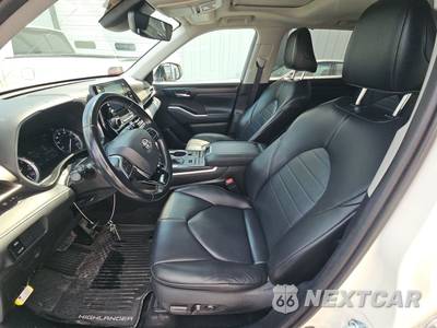 2021 Toyota Highlander XLE - zdjęcie 7 z 25 - miniatura
