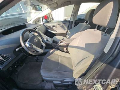 2012 Toyota Prius Plug-In Hybrid - zdjęcie 7 z 24 - miniatura