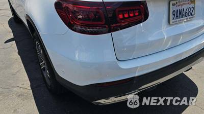 2022 Mercedes-Benz GLC 300 - zdjęcie 26 z 27 - miniatura