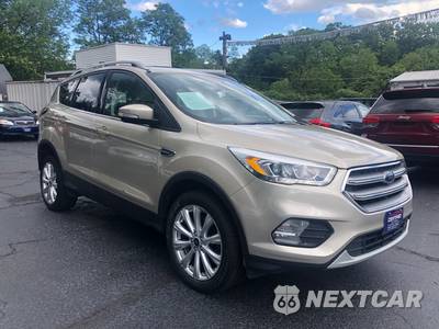 2017 Ford Escape Titanium - zdjęcie 10 z 33 - miniatura