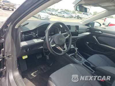 2025 Volkswagen Jetta SE - zdjęcie 11 z 18 - miniatura