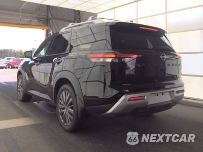 2024 Nissan Pathfinder SL - zdjęcie 6 z 22 - miniatura