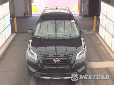 2024 Nissan Pathfinder SL - zdjęcie 2 z 22 - miniatura